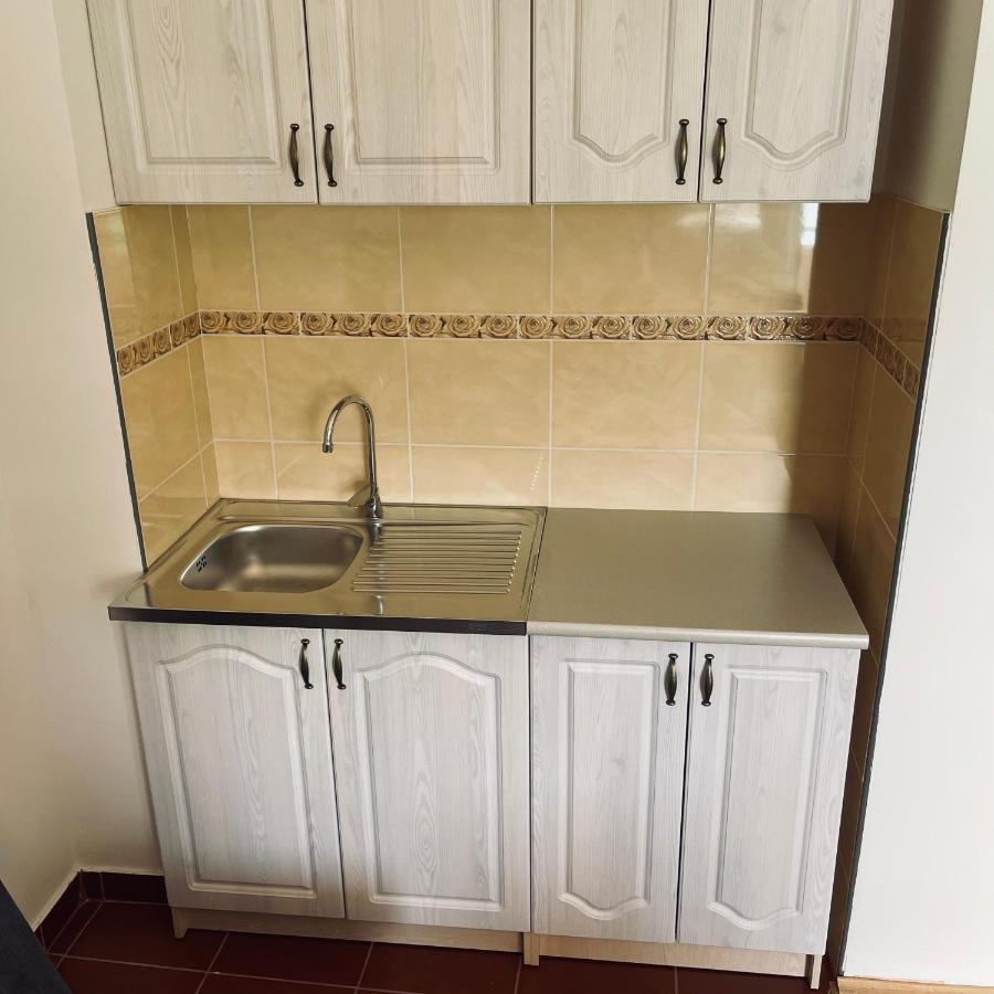 Zora Apartment Плужине Екстериор снимка
