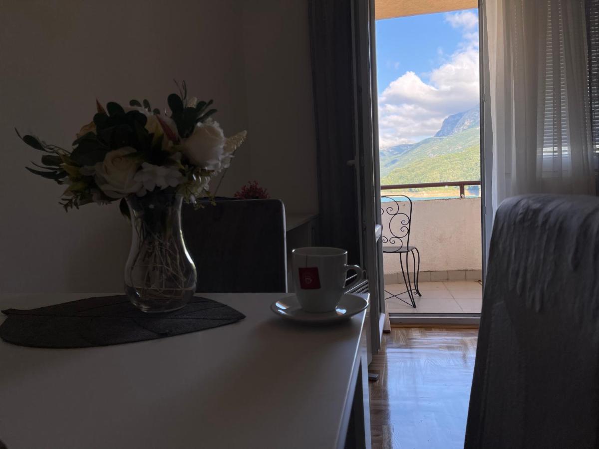 Zora Apartment Плужине Екстериор снимка